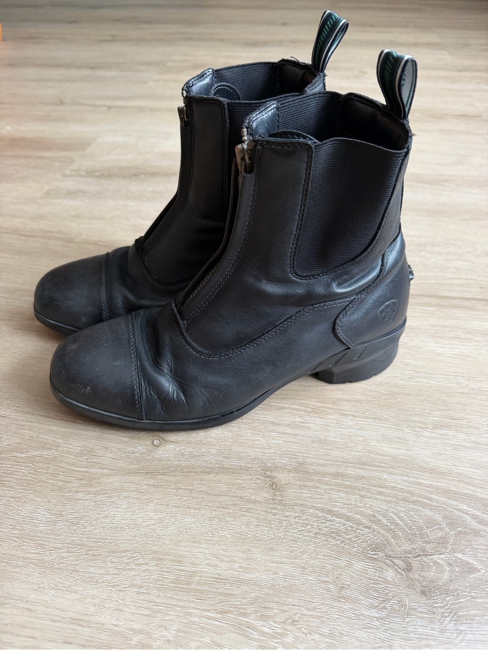 Ariat Heritage IV Zip Waterproof Insulated Paddock Boots Black Leather Womens 7